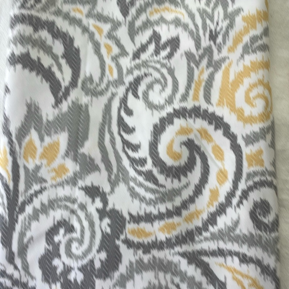 Gray and Yellow Paisley Fabric shower curtain set - Picture 2 of 3